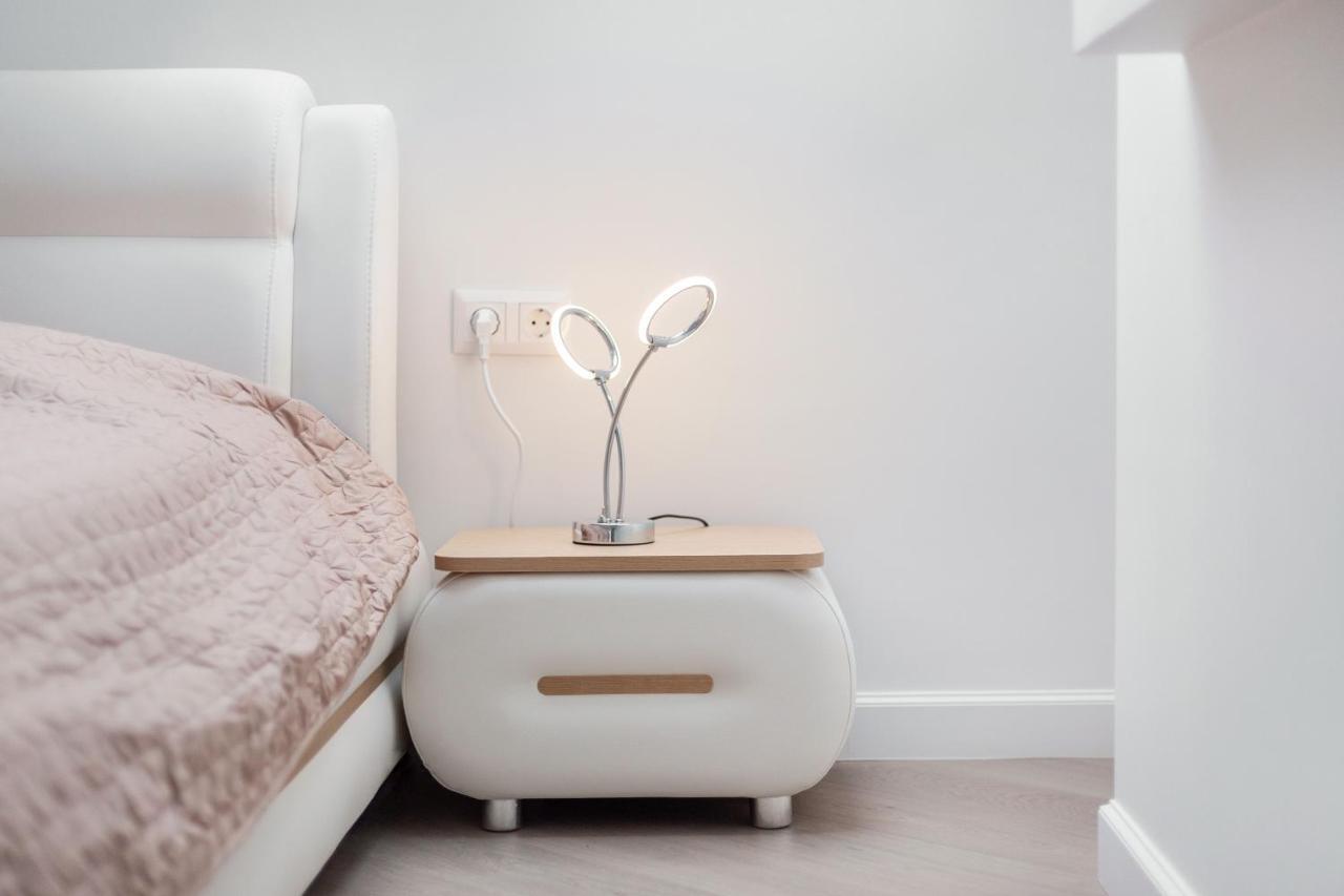Luxurious Kaunas Basilica Apartment In Old Town By Urban Rent Exteriör bild