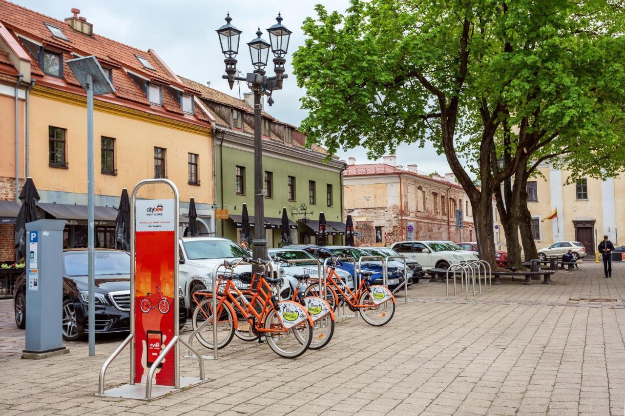 Luxurious Kaunas Basilica Apartment In Old Town By Urban Rent Exteriör bild